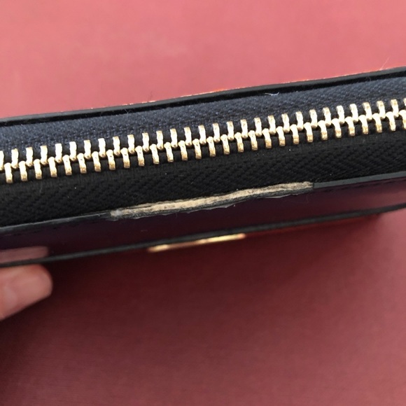 Tahari orange and blue small zippered wallet travel passport - Picture 4 of 16